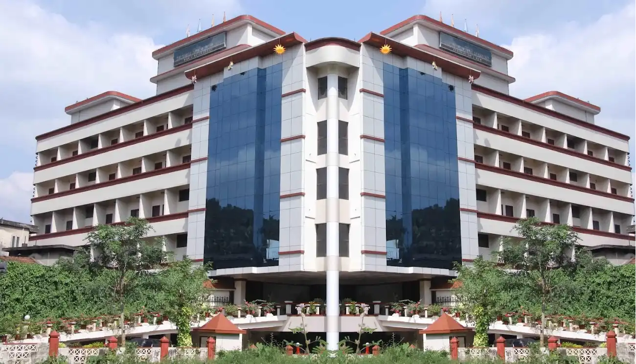 Hotel Thushara International